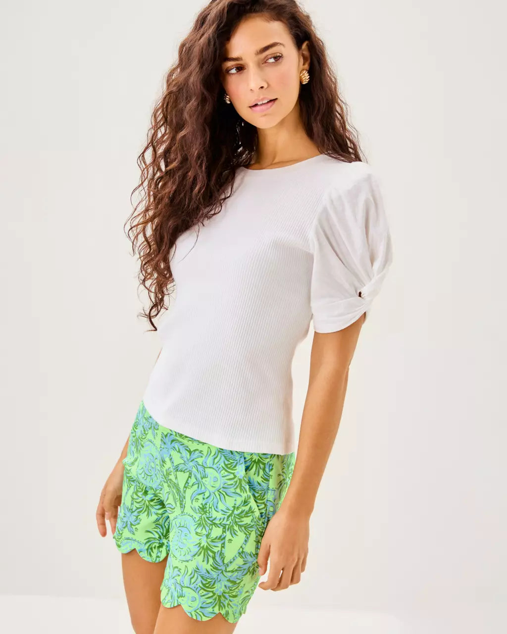 BUTTERCUP MID-RISE SHORT