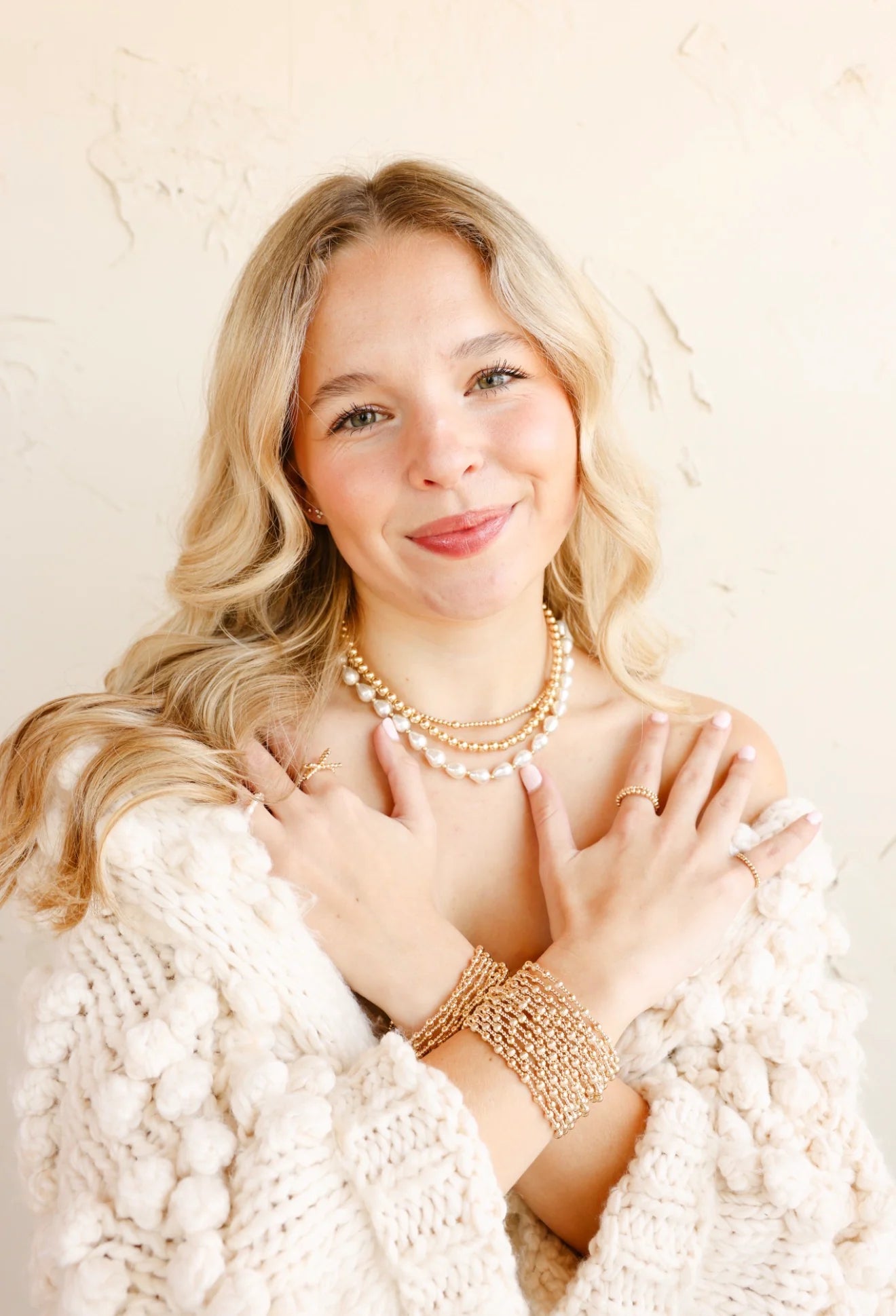 Saylor Pearl Necklace in Gold