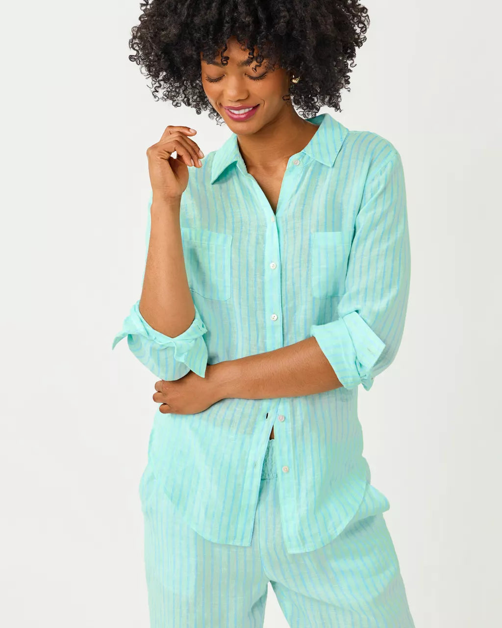 SEA VIEW BUTTON DOWN