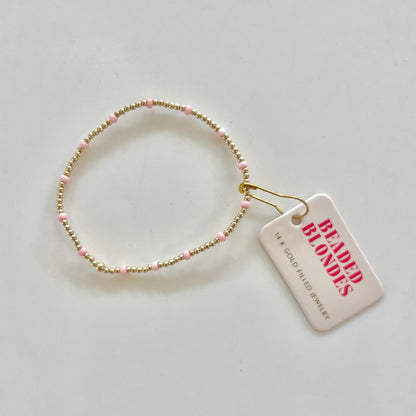 Dainty Poppi Bracelet in Light Pink